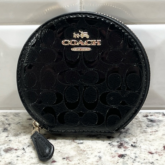 Coach Accessories - Coach Round Zippered Coin Case in Debossed Black Patent Leather EUC
